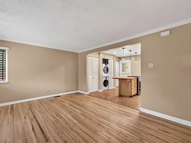 540 Detroit St — Photo 11