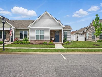303 Cathedral St, Smithfield, VA, 23430