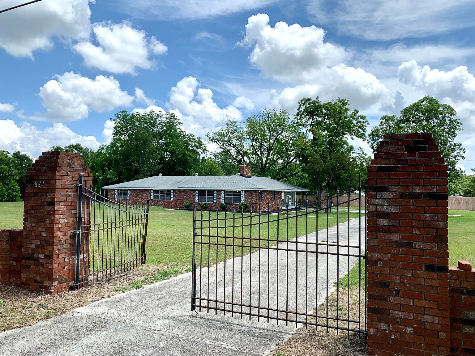 829 S Main St, New Ellenton, SC 29809 Zillow