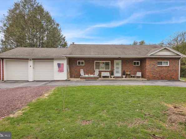 143 Ye Old Hauto Rd, Tamaqua, PA 18252
