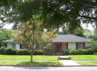 615 E 53rd St, Savannah, GA 31405