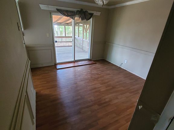 5th image of 1709 Fairwood Ct