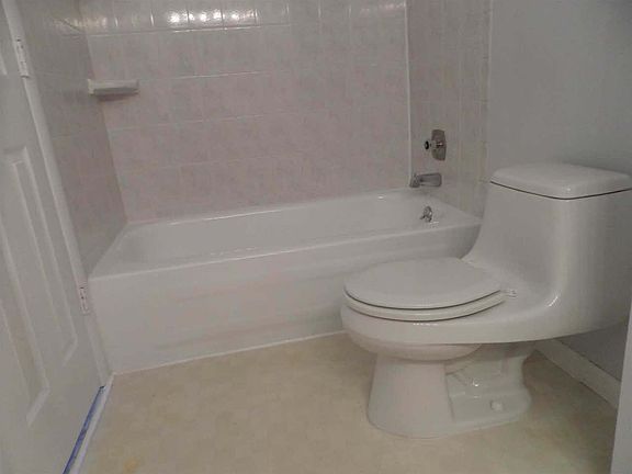 5th image of 39 Sunny Brook Cir #0