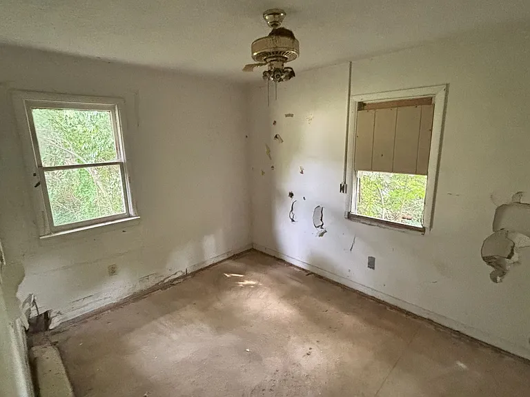 511 Bud Ave — Photo 9