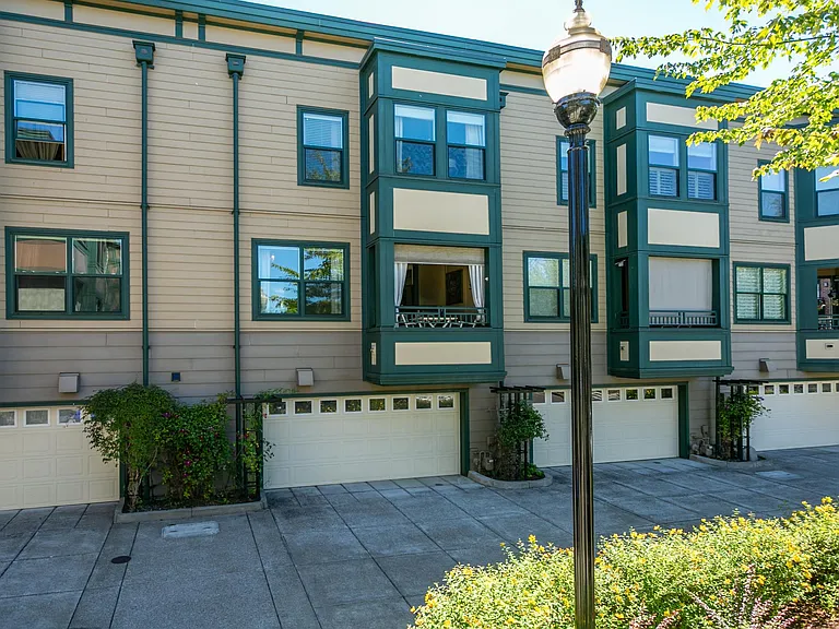 1455 NE Orenco Station Pkwy — Photo 35