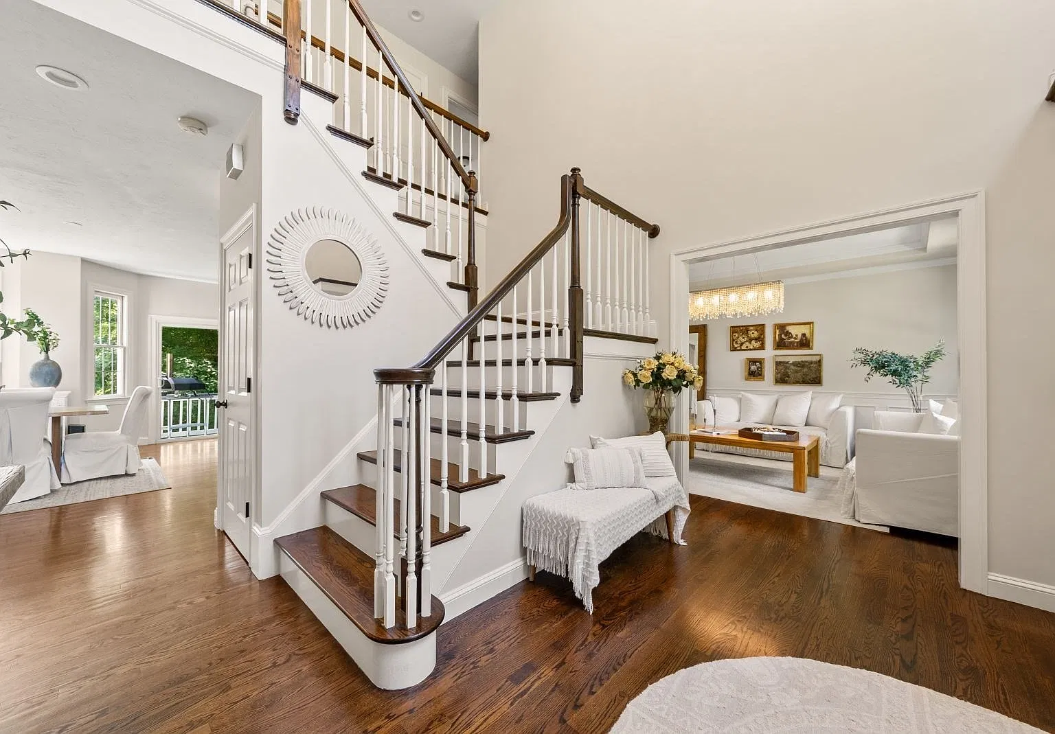 6 bed, 3.5 bath, 5086 sqft, $6,500 — Photo 3