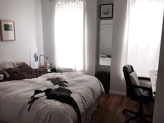 Rented by Premier Metro Realty Corp | media 14