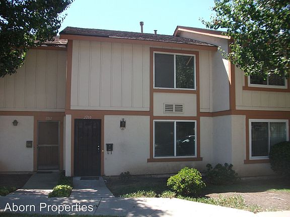 2nd image of 2210 Amberwood Ln