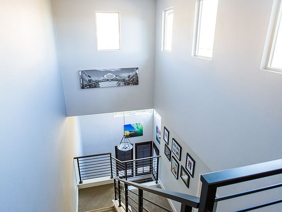 4th image of 2615 Aperture Cir