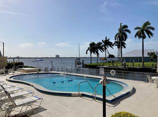 1766 Cape Coral Pkwy E APT 104, Cape Coral, FL 33904