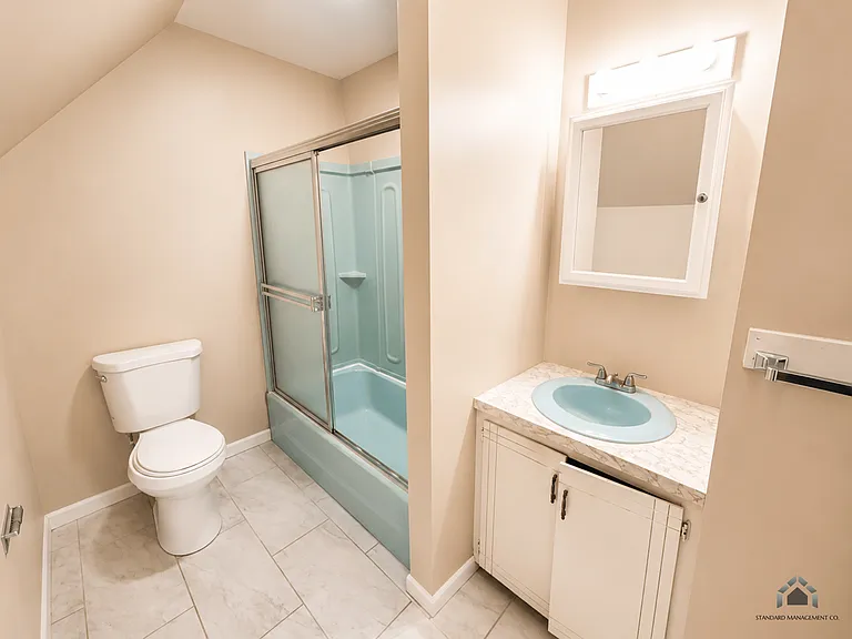 6 Hazelwood Ave #2 — Photo 9
