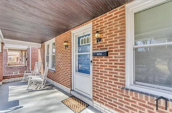 Building Photo - 4039 Giles Ave #4039