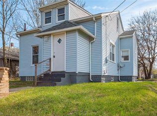 1646 Royal Ave NE, Canton, OH