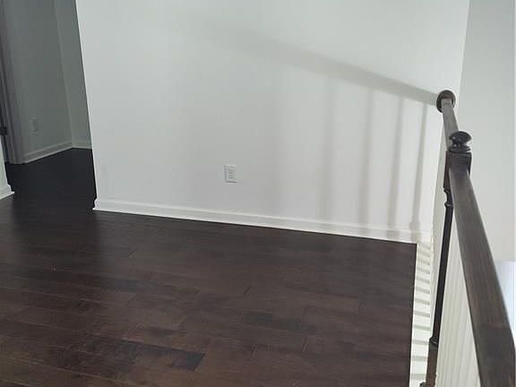 4th image of 7736 Rutgers Cir S