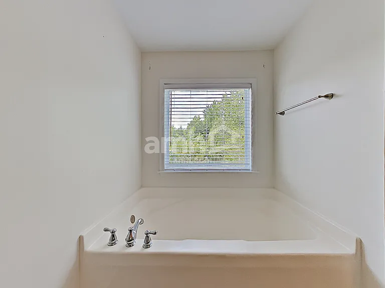228 Oakland Way — Photo 14