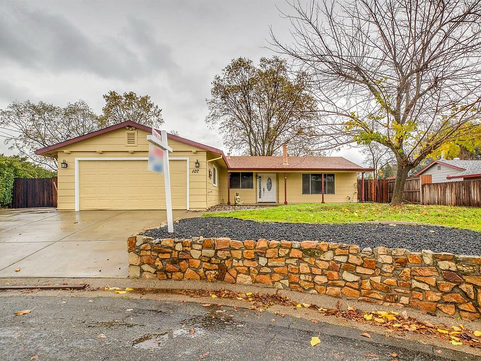 1st image of 107 Lone Star Ct