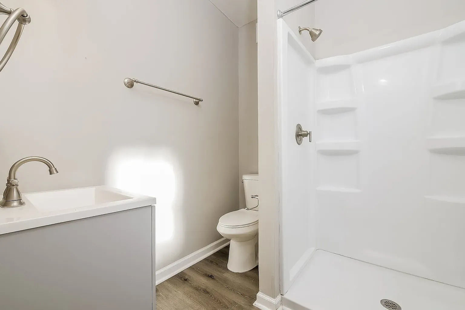 3 bed, 1324 sqft, $850 — Photo 4