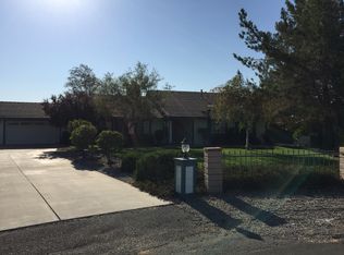19196 Cochise Pl, Apple Valley, CA 92308