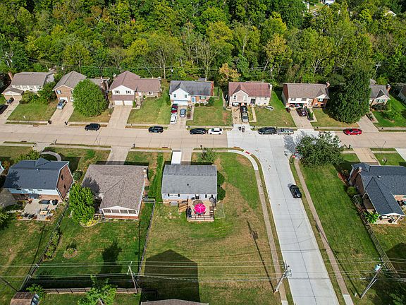 5th image of 3496 Meadowlark Dr
