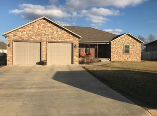 2518 Fulton St, Carthage, MO 64836