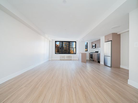 2nd image of 400 E 57th St APT 10D