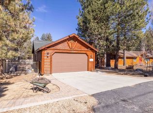 189 Oriole Dr, Big Bear Lake, CA 92315