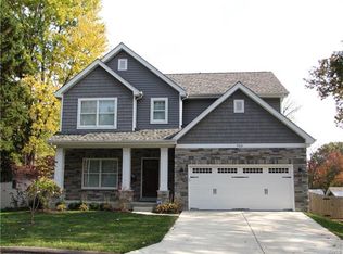 920 Albany Ct, Saint Louis, MO 63119