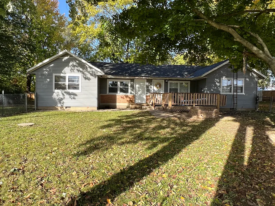 205 N Smith Rd #1