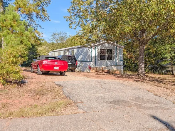 111 Anthony Dr, Anderson, SC 29626