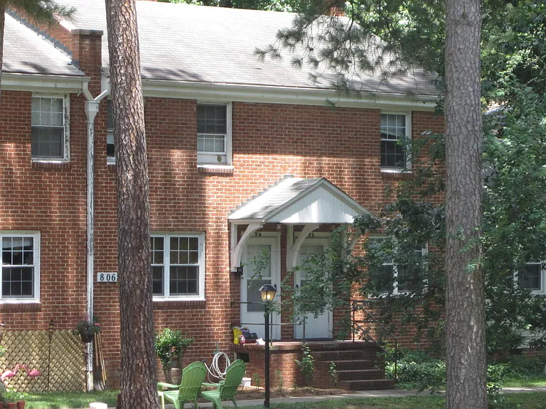Trinity Park Apartments — Photo 19