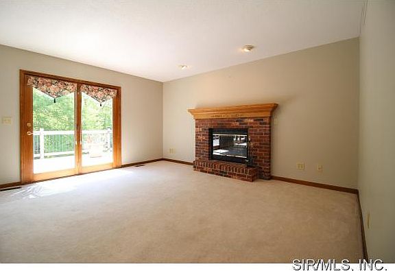 4th image of 6 Ashwood Ct