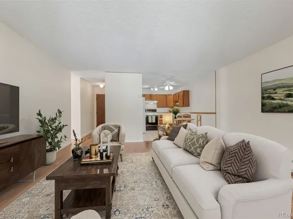 3164 S Wheeling Way Bldg 211 #102, Aurora, CO 80014