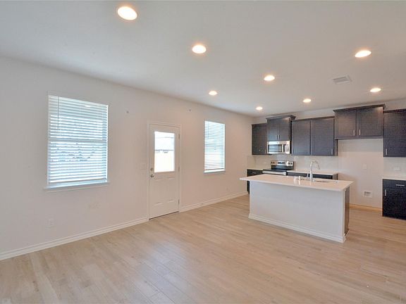 3rd image of 349 Capstone Rd