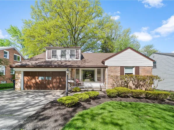 2576 Edgewood Rd, Beachwood, OH 44122