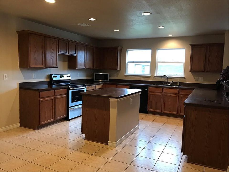 1st image of 1205 Trillium Ct