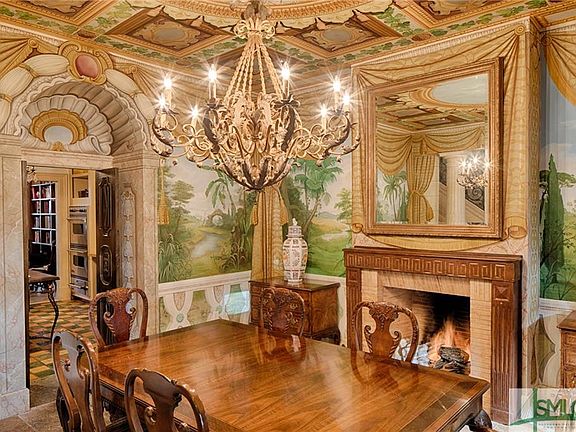 3rd image of 414 E Macon St