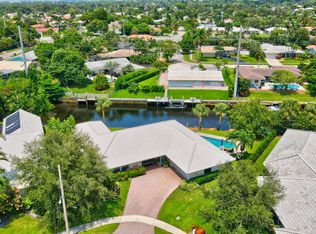 800 Walnut Ter, Boca Raton, FL 33486