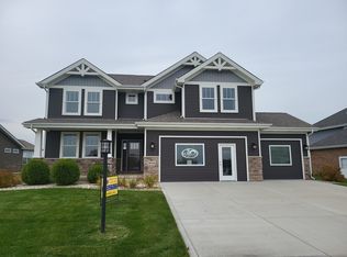 10514 White Sand Ln, Dyer, IN 46311