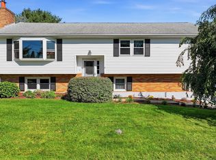 2 Apple Tree Dr, Millbury, MA 01527