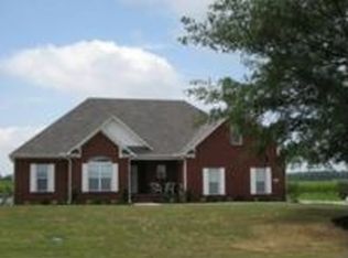 975 W Sanderfer Rd, Athens, AL 35611