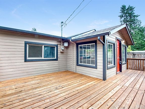 4th image of 9305 Veterans Dr SW
