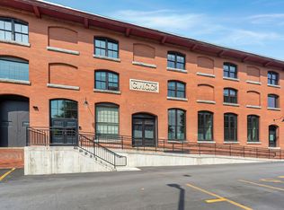 55 Sterling St #307, Clinton, MA 01510