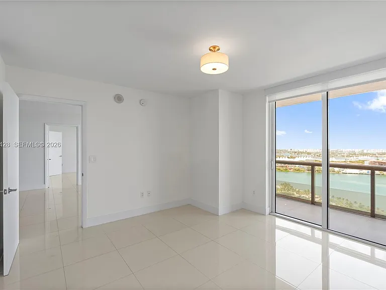 50 Biscayne Blvd #2604 — Photo 45