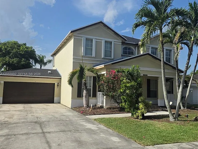 12745 SW 204th Ln — Photo 2