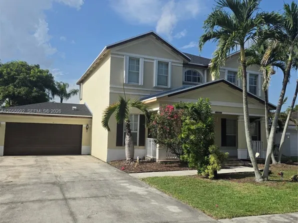 12775 SW 204th Ln, Miami, FL 33177