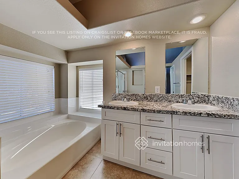 2143 Falcon Pointe Ln — Photo 12