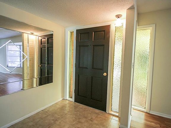 5th image of 44 Freshwater Dr