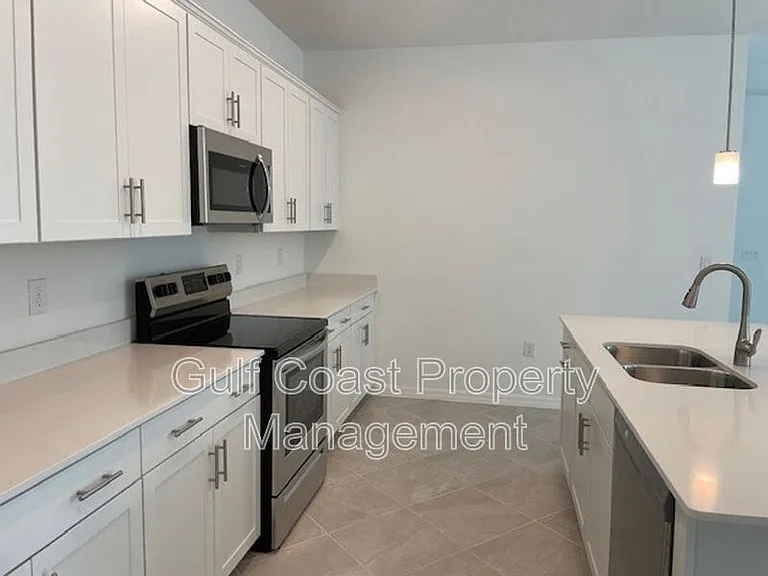 17384 Luminous Ave — Photo 20