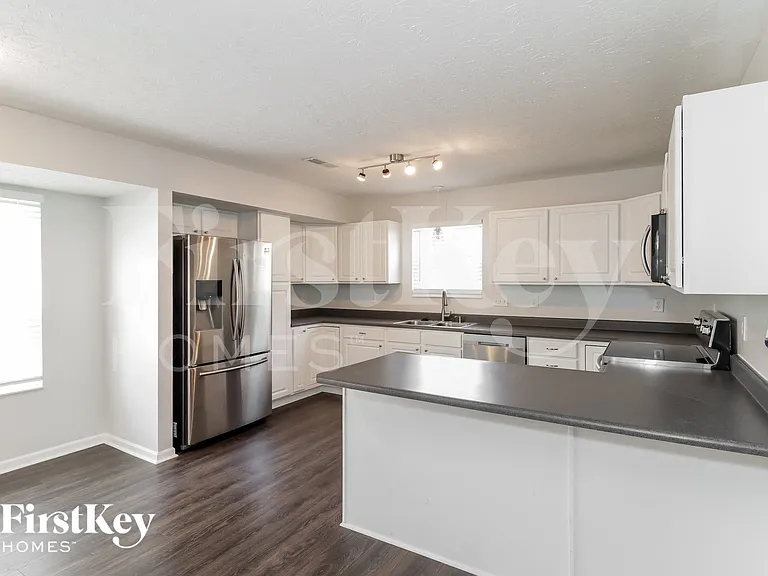 5973 Marsh Cir — Photo 6