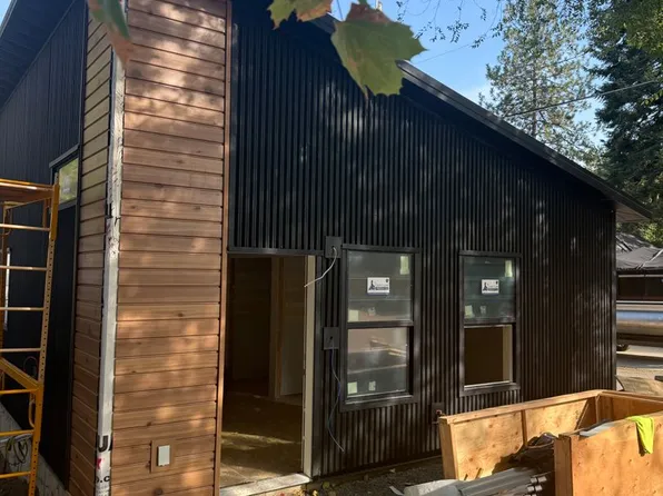 932 N 9th St, Coeur D Alene, ID 83814